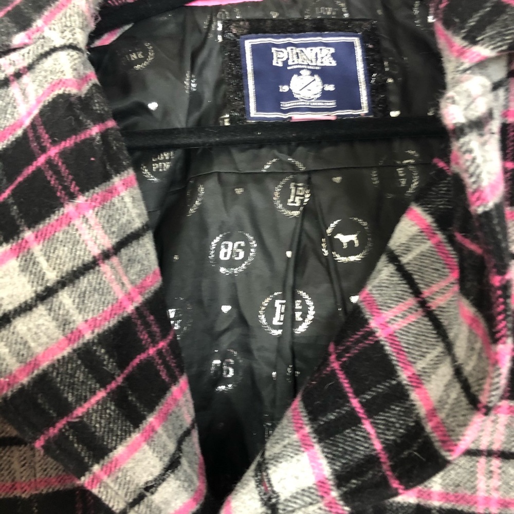 Victoria's Secret Pink Plaid jacket Coat detachable fur hood - Picture 11 of 11